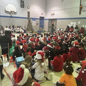 spectacle de Noël au gymnase